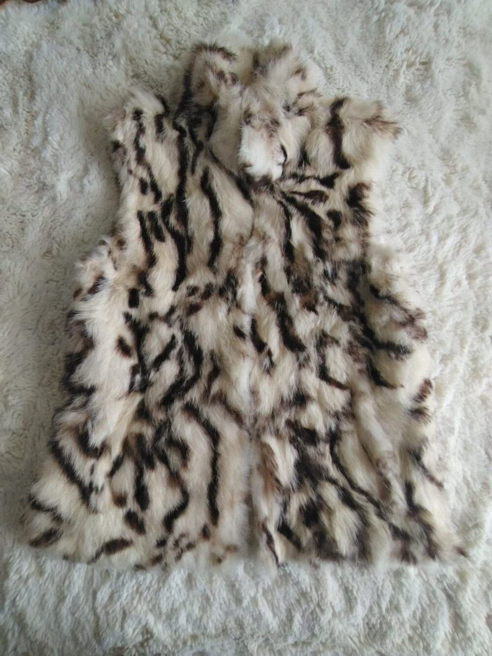Cosmo Japan Faux Fur Tiger Leopard Print Vest Jacket - Women’s Size M